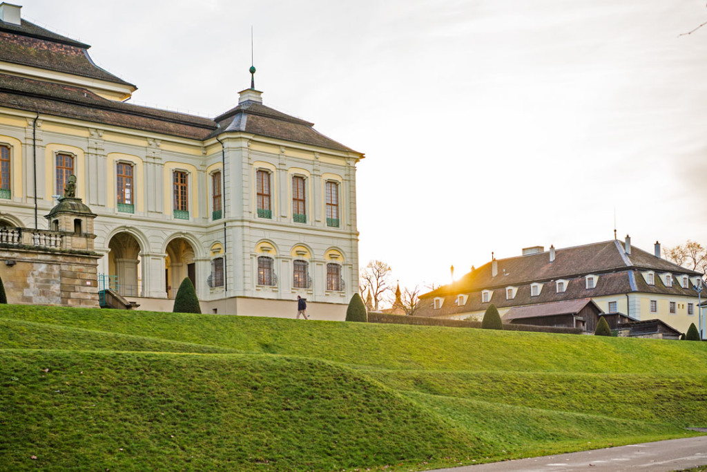 Die Residenz Ludwigsburg während der goldenen Stunde