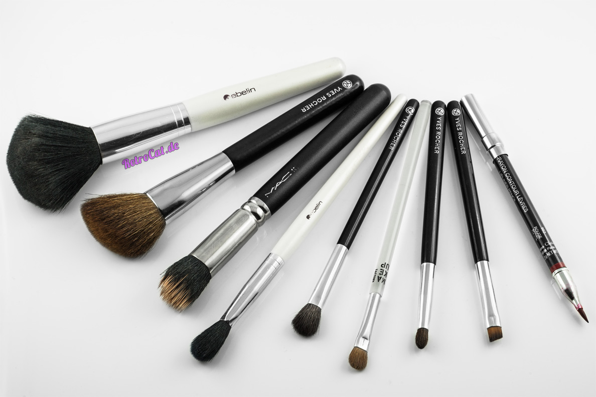 How to Clean Your Makeup Brushes Like a Pro