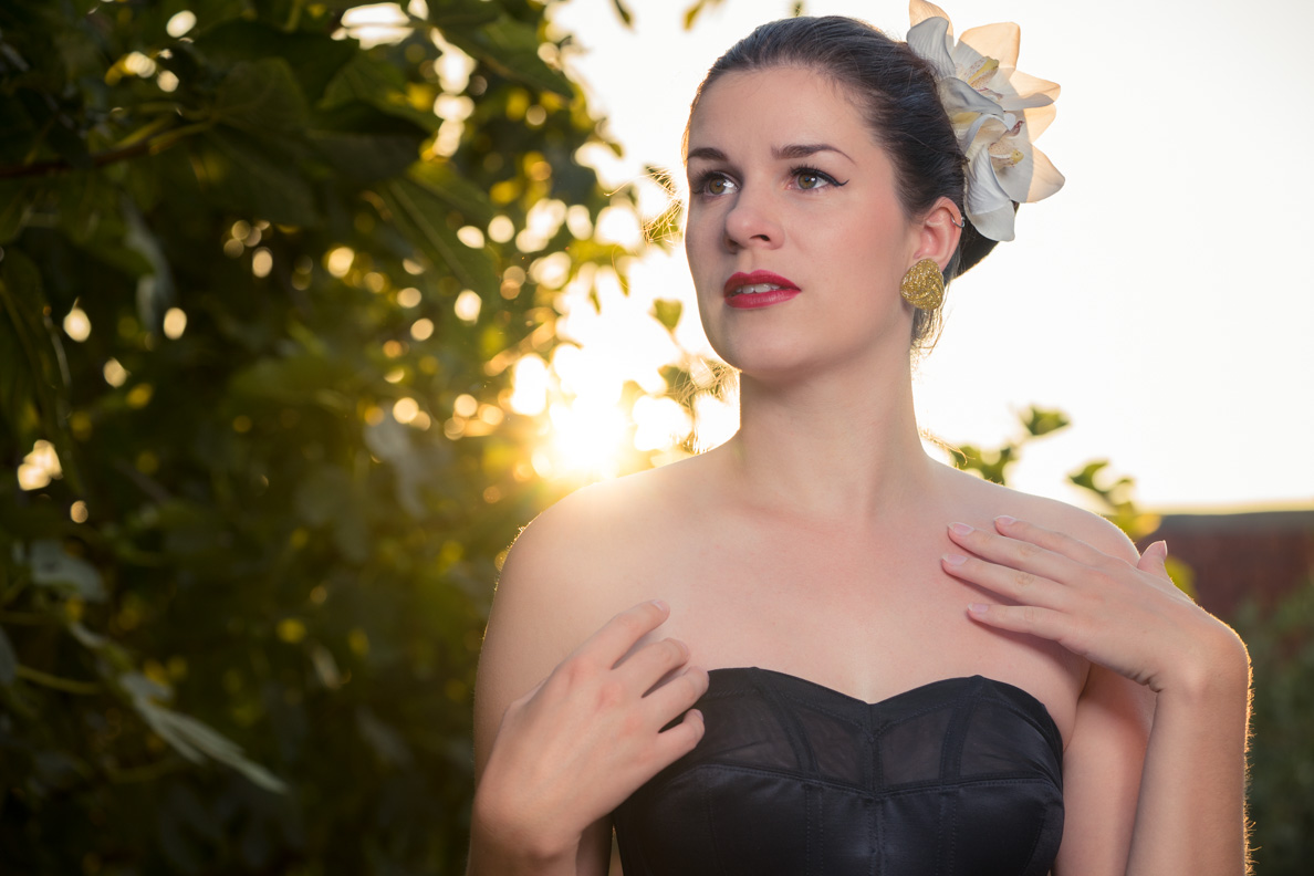 For every Occasion: The vintage inspired Sophisticated Strapless Bra by  Secrets in Lace - RetroCat