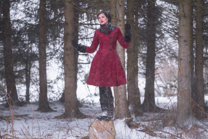 Für Schneestürme und kalte Winter-Tage: Der märchenhafte Fairy Coat von Hell Bunny