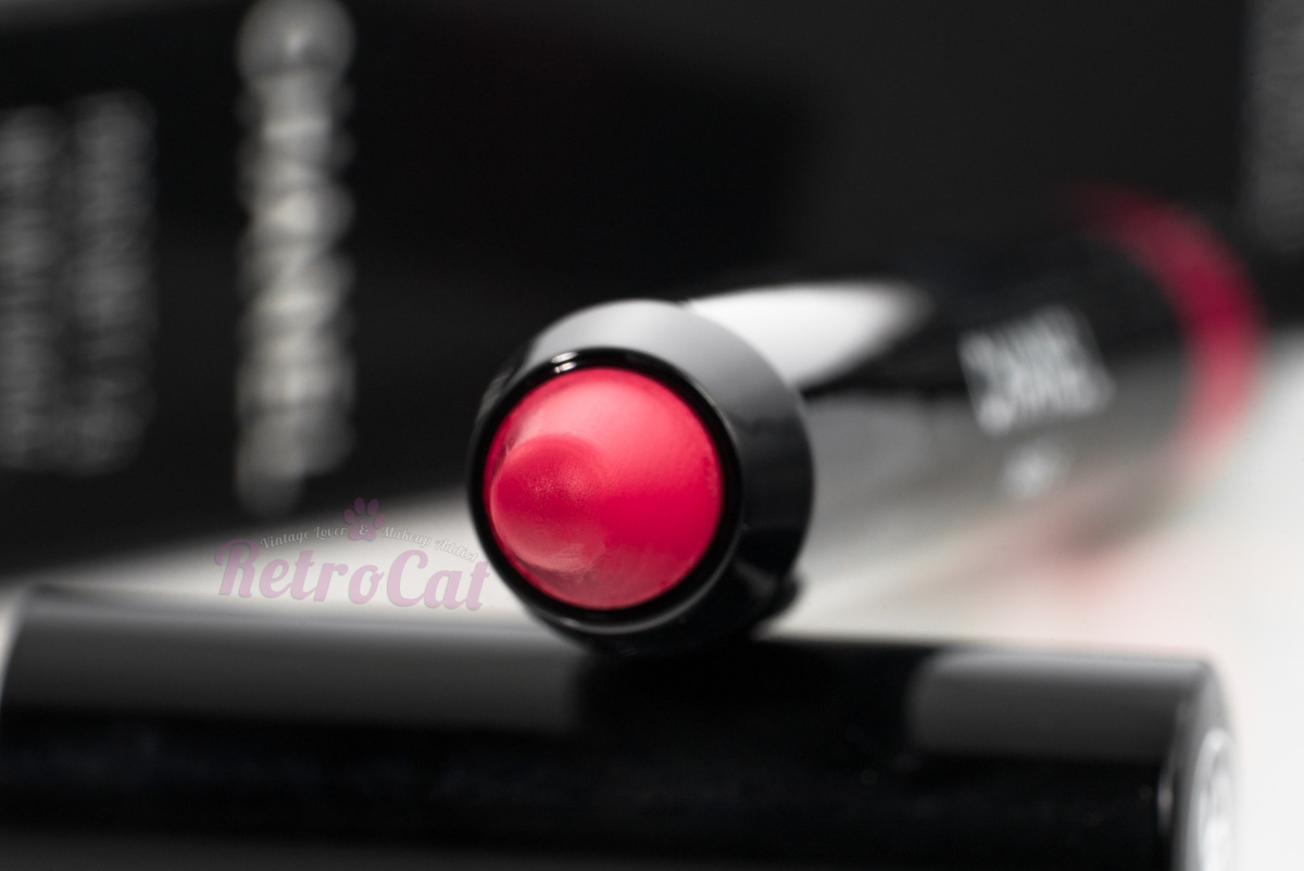 Der Chanel Le Rouge Crayon De Couleur Lippenstift in "Framboise"