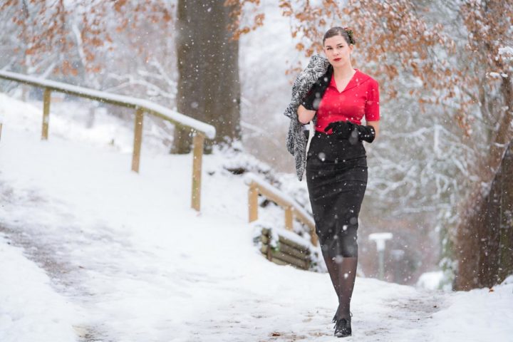 A Walk in the Snow with the Retro Sweater by Pretty Retro