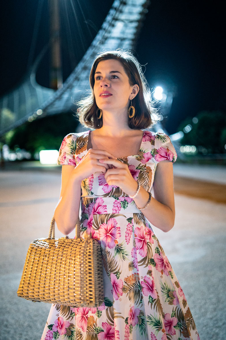 For busy Bees and vintage Girls: The Mabel Dress by The Seamstress