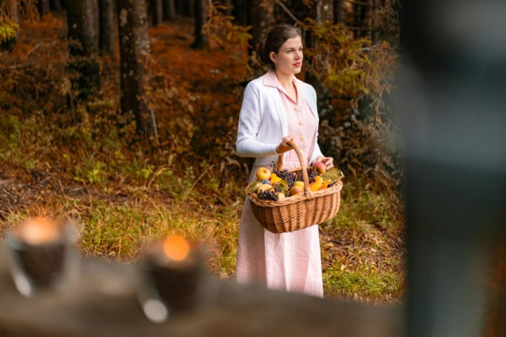 Late Summer Days in the Countryside with the Tea Dress by Vivien of Holloway