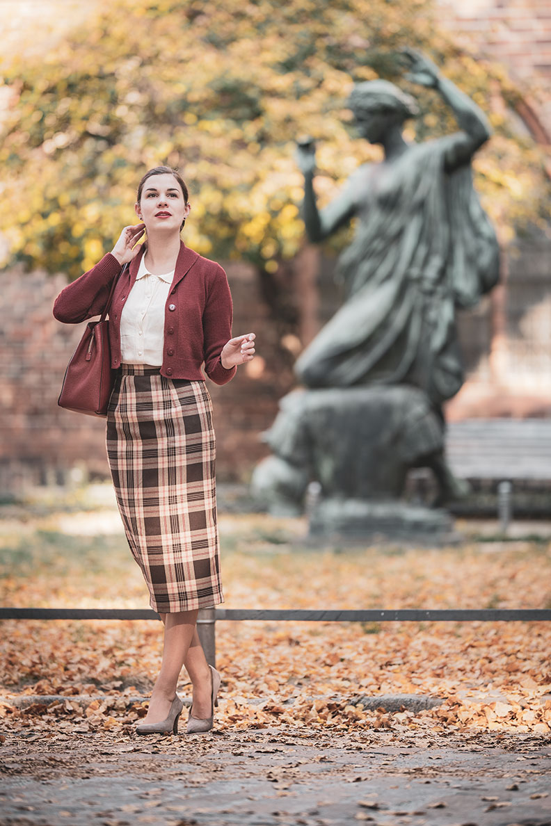 Christmas plaid pencil outlet skirt