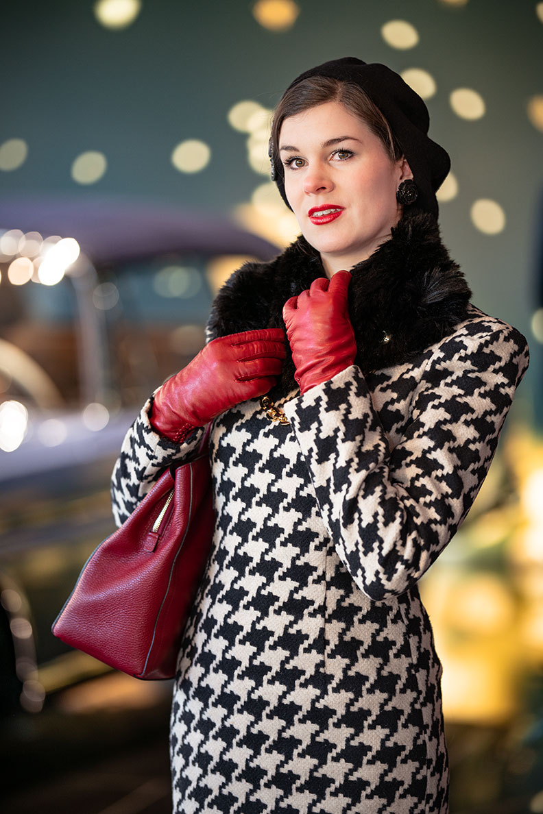 Houndstooth: A classy Pattern which even Audrey Hepburn liked