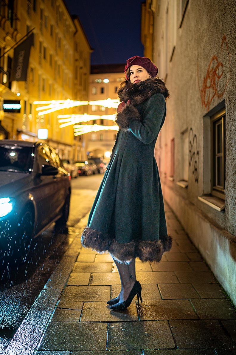 Warm and elegant vintage inspired Winter Clothing + Shopping Tips