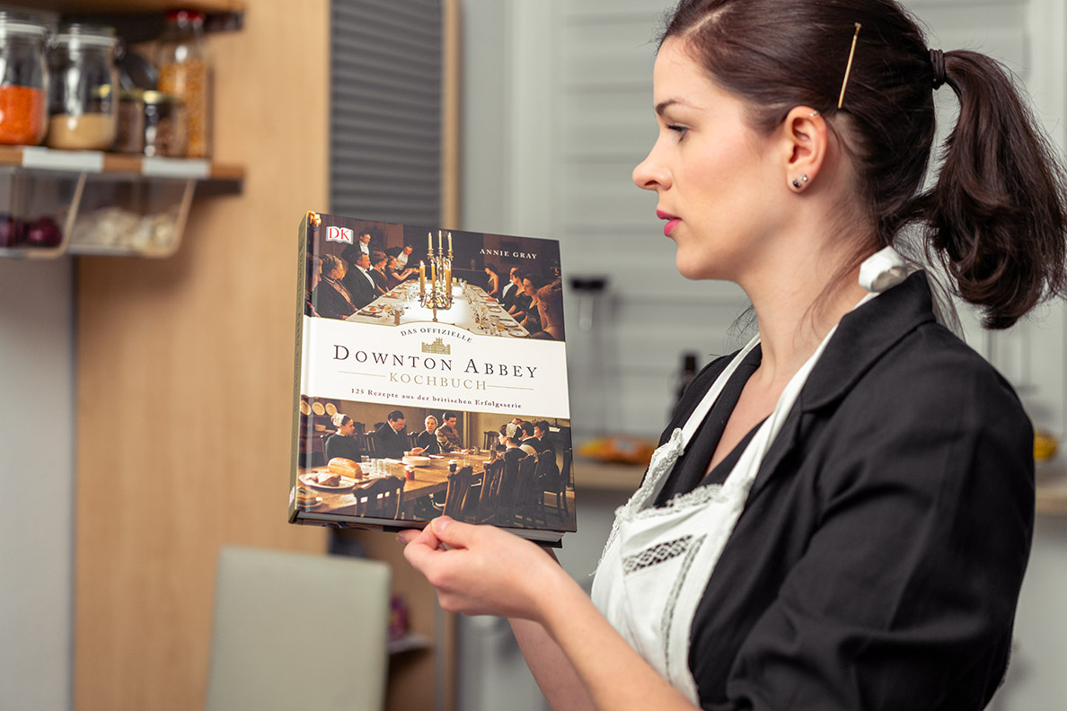 RetroCat stellt das offizielle Downton Abbey Kochbuch vor