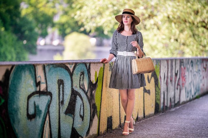 Zeitlose Klassiker: Die schönsten Gingham-Kleider für den Sommer