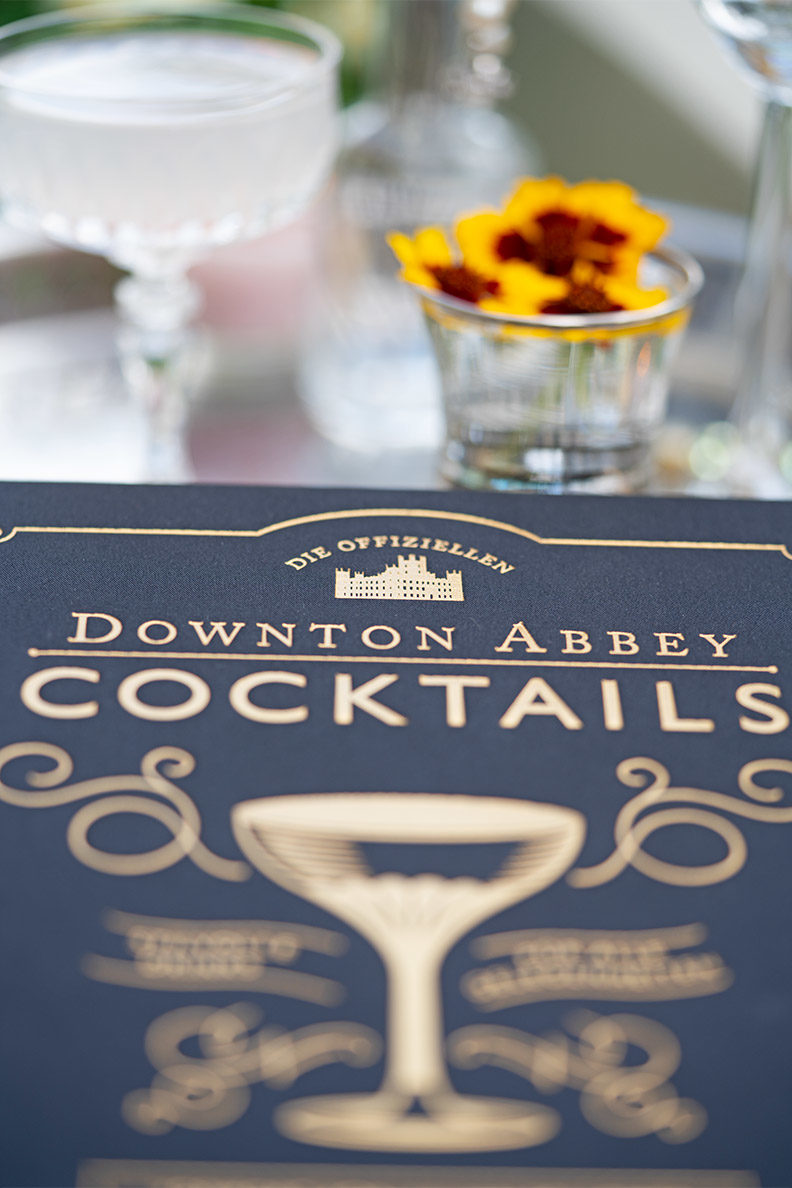 Die offiziellen Downton Abbey Cocktails: Eine ausführliche Buchvorstellung