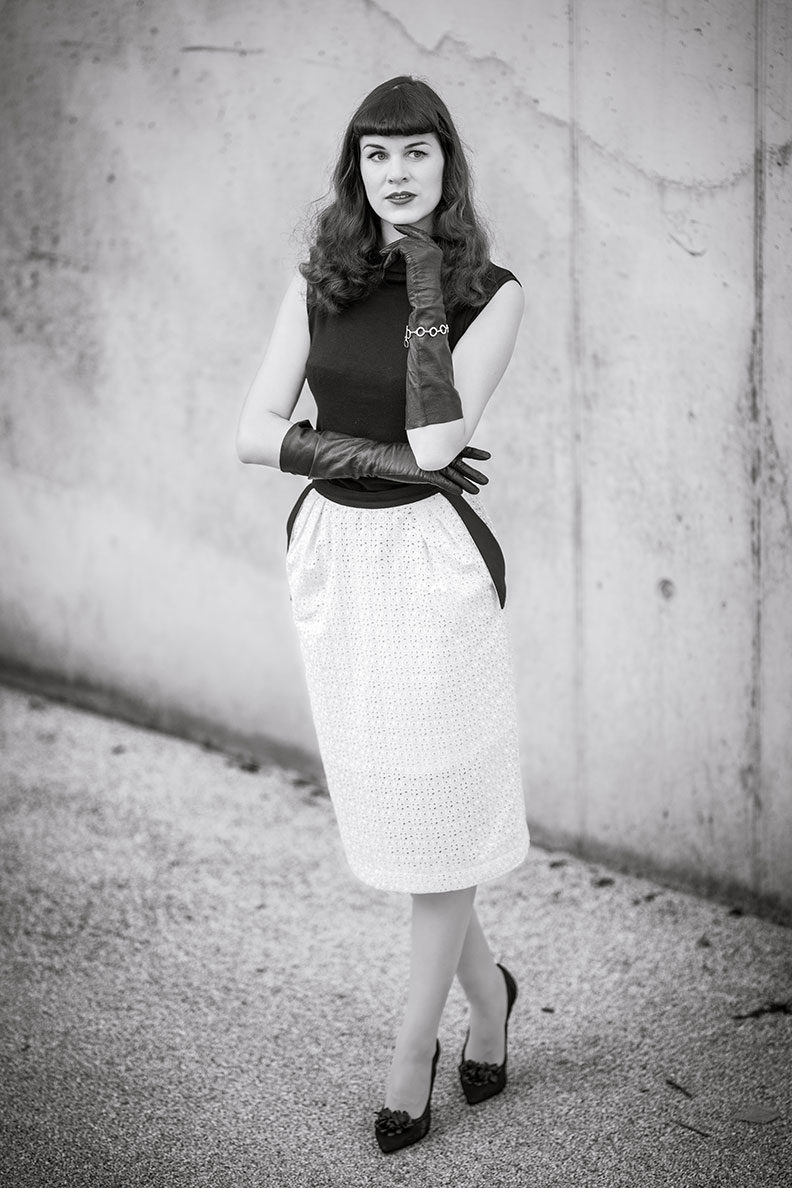 How to create an elegant 1950s Outfit: A Step by Step Guide - RetroCat