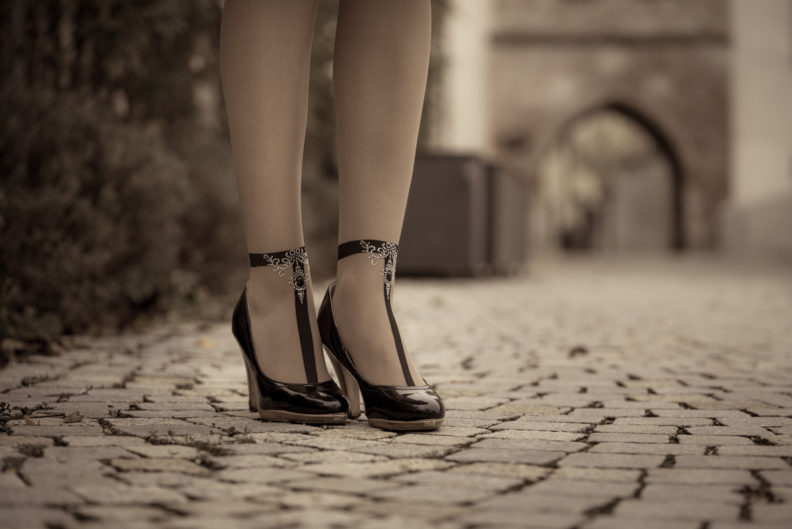 RetroCat's shopping tips for Munich: Pretty legwear and lingerie
