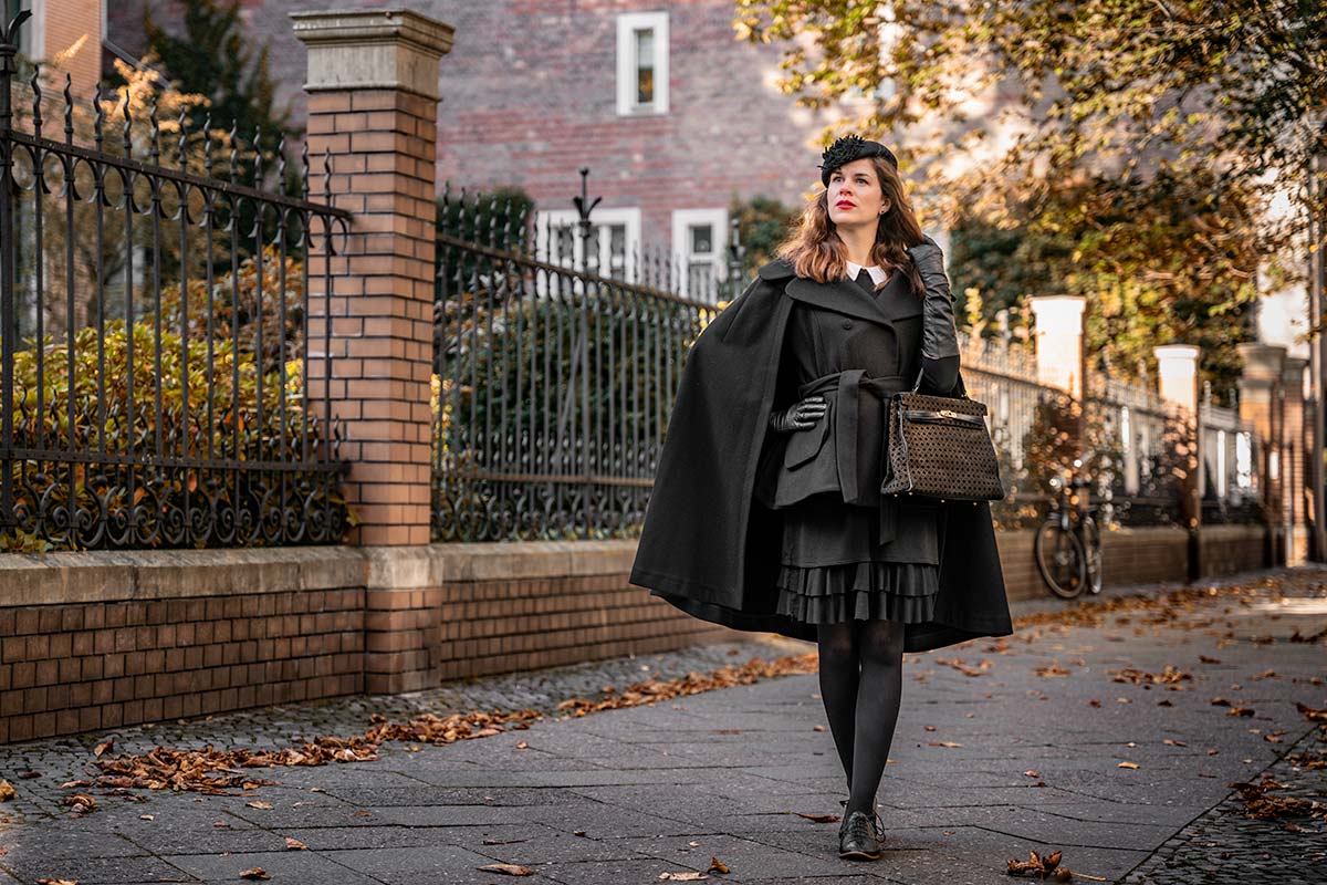 Royal & elegant: The most beautiful Capes for the cold Season