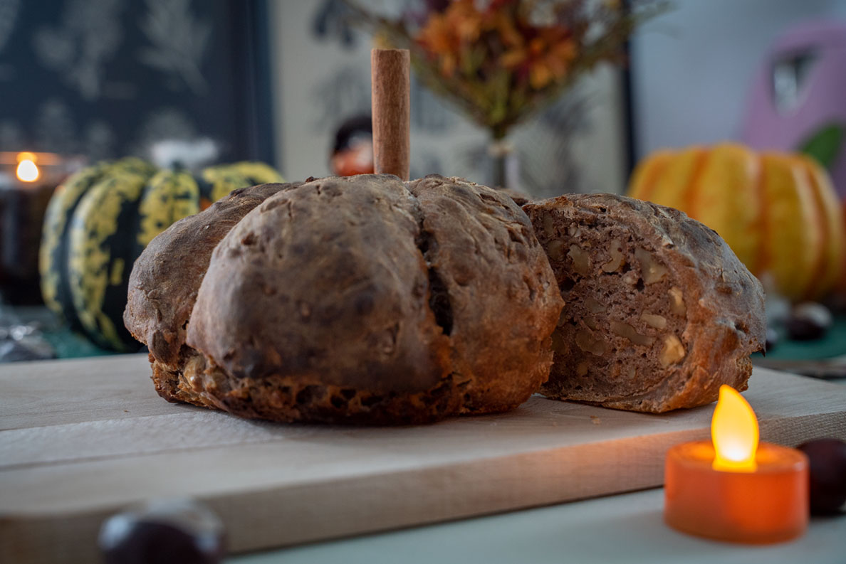 Selbstgebackenes Sauerteigbrot von RetroCat