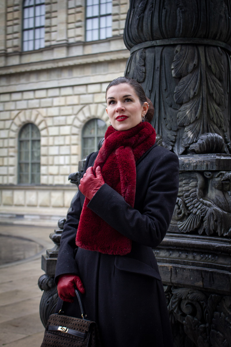 RetroCat wearing a fake-fur collar in dark red