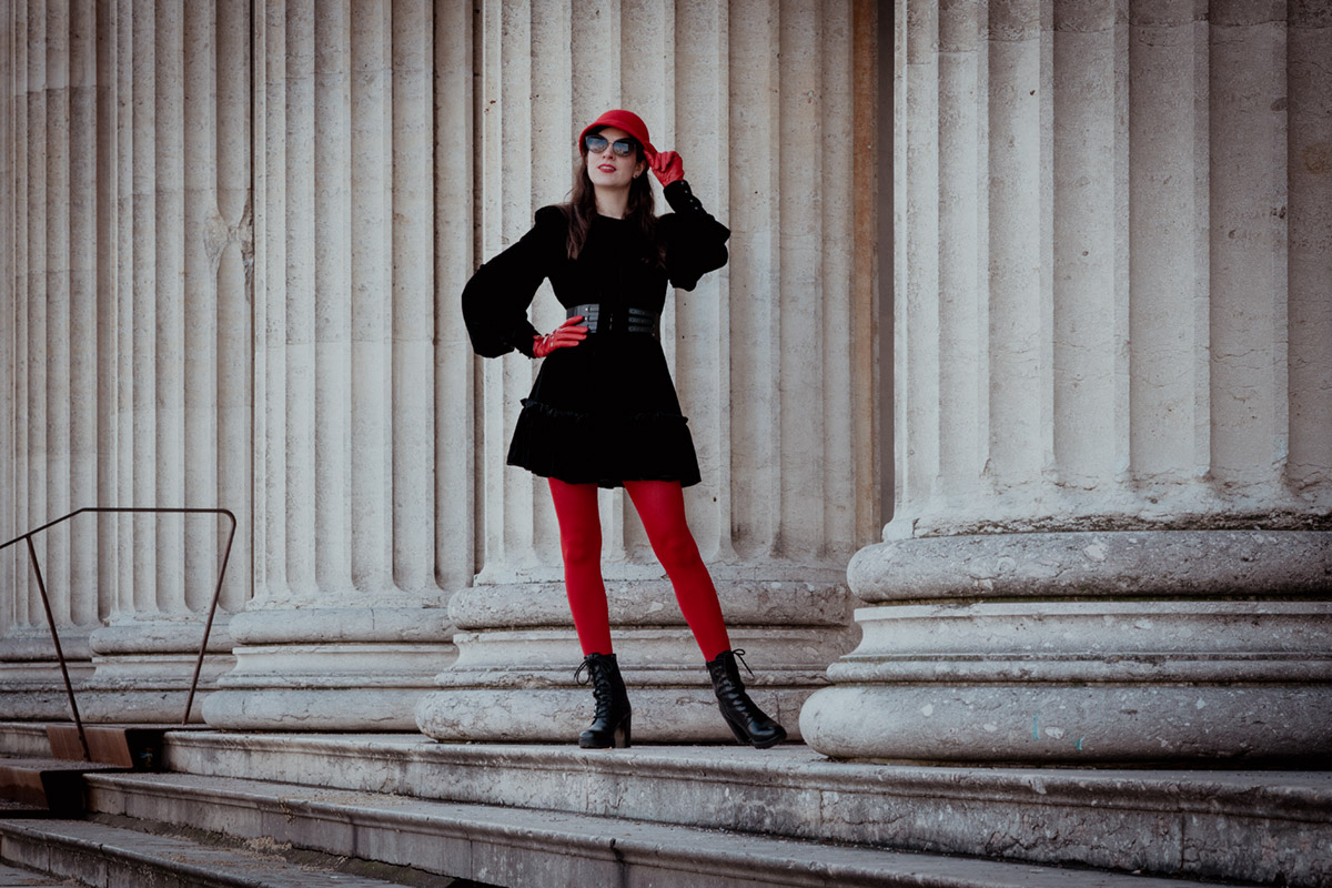 Cheeky & stylish: Red Tights and a black Mini Dress