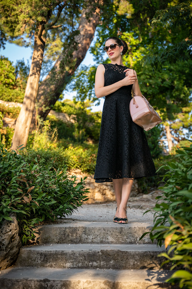 How to wear a black Lace Dress in Summer