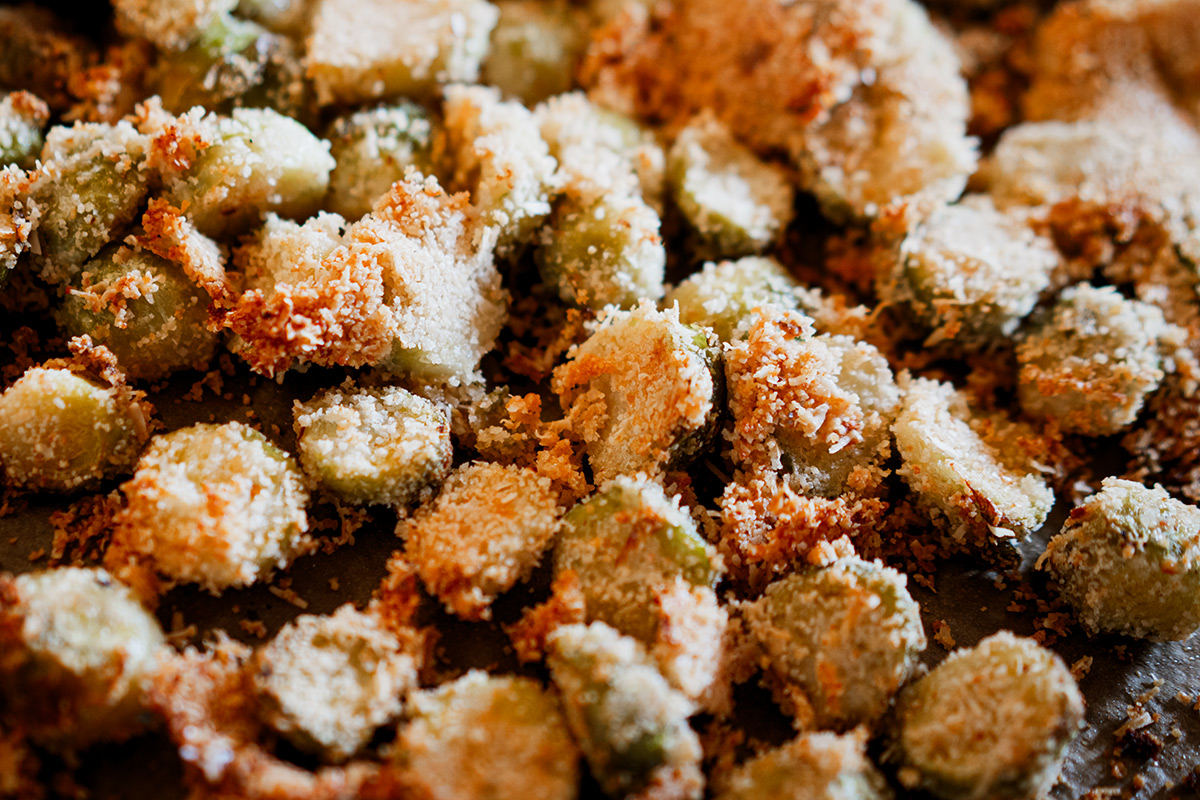 Gebackener Rosenkohl mit Parmesankruste: So schmeckt das winterliche Gemüse richtig lecker