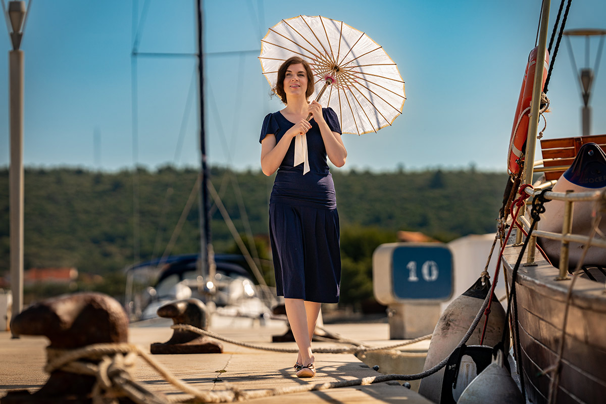 Die Mode der 1920er-Jahre: Stilvolle Strand- und Sommeroutfits im Flapper-Look