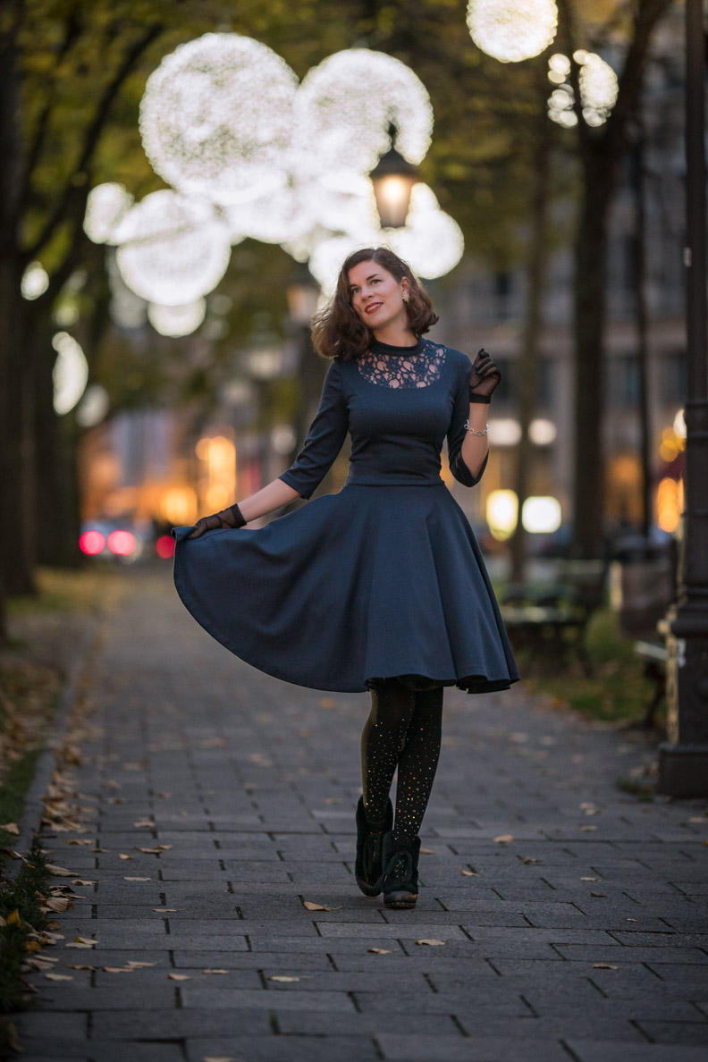 RetroCat with retro dress and rhinestone tights in Munich