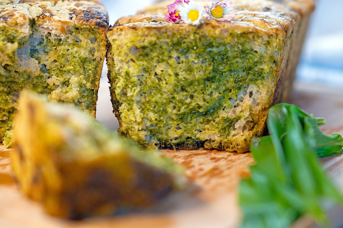 Ein einfaches und herzhaftes Rezept für Bärlauchbrot