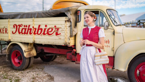 Dirndl-Handtaschen: Diese Taschen passen perfekt zu Trachtenlooks