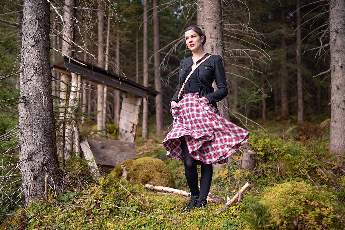 Dirndljacke & Janker: die schönsten Trachtenjacken & Capes für Oktoberfest und Co.