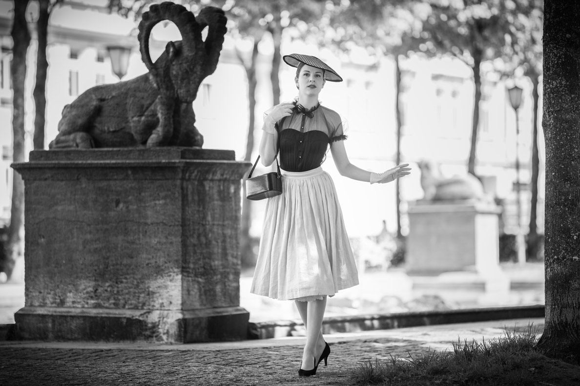 Retro vs. Vintage vs. Second-Hand Fashion: What’s the Difference?