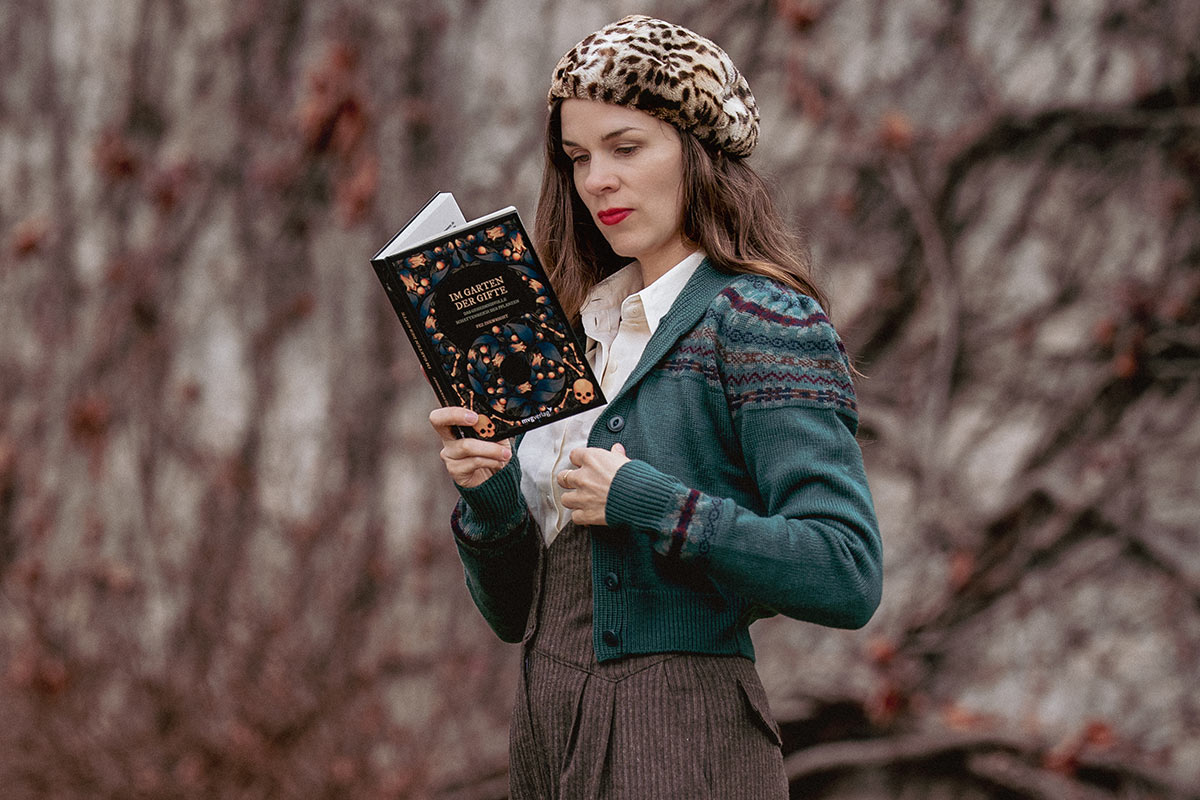 Bücher über Gifte & Giftpflanzen: Warum mein Bücherregal verdächtig aussieht
